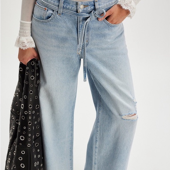 Levi’s XL Straight Ripped Jean - Picture 2 of 4